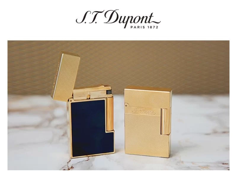 S.T. Dupont Ligne 2 Microdiamond Head Yellow Gold And Matt Navy Blue Lacquer Lighter detail 3