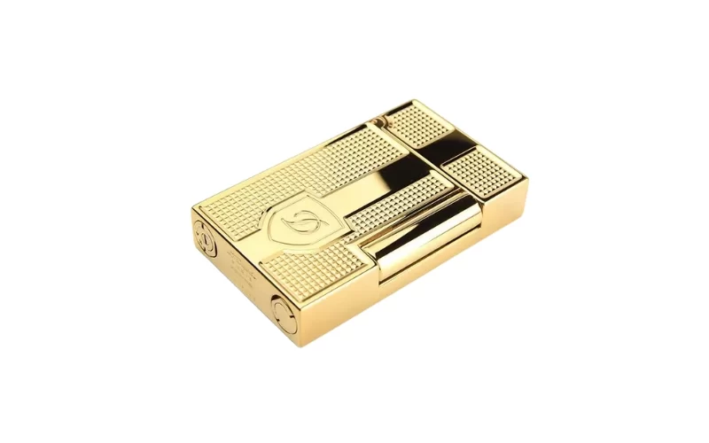 S.T. Dupont Ligne 2 Lighter Blazon D in Gold lighter detail 2