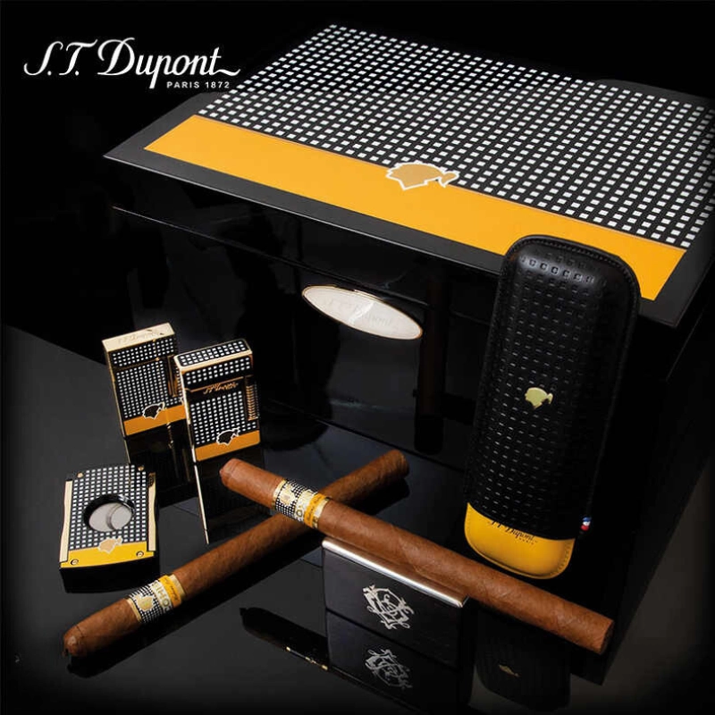 S.T. Dupont ligne 2 Cohiba Lighter detail 4